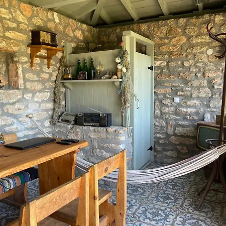 Altona North Шабла